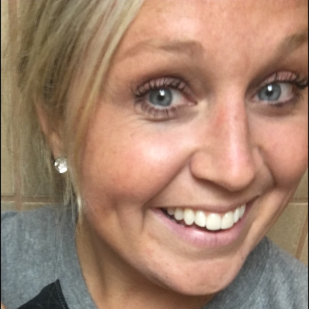 Meet your Posher, Jackie